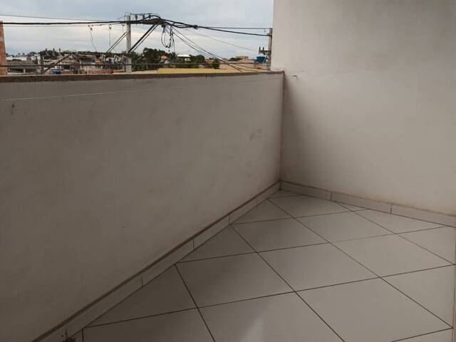 #2412 - Apartamento para Venda em Cabo Frio - RJ