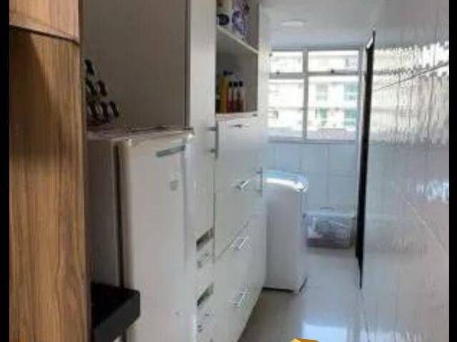 #2433 - Apartamento para Venda em Cabo Frio - RJ - 3